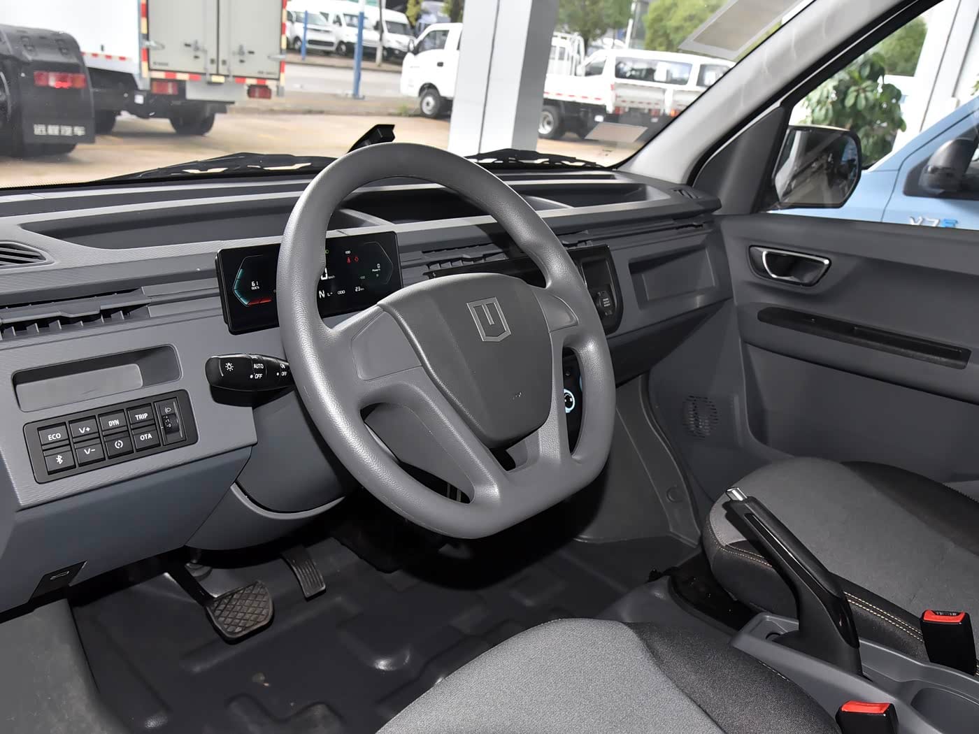 2025 FARIZON V7E Image 14